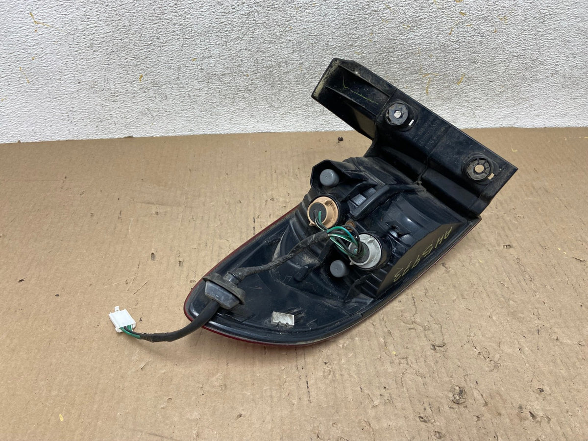 2006-2007 Subaru Tribeca B9 Right Passenger Rh Side Tail Light AH5973 LK6