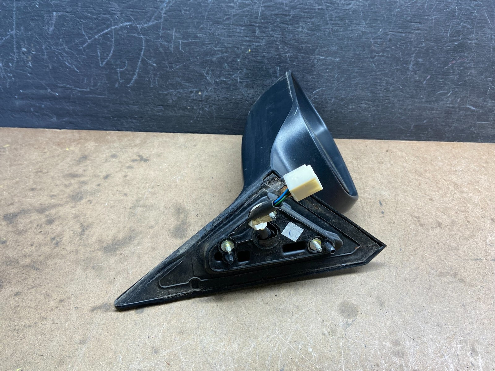 2003-2008 Mazda 6 Left Driver LH Front View Door Mirror OEM J5698 DG3