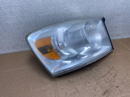 2006 to 2008 Dodge Ram 2500 Right Passenger Halogen Headlight OEM Y9157 DW2