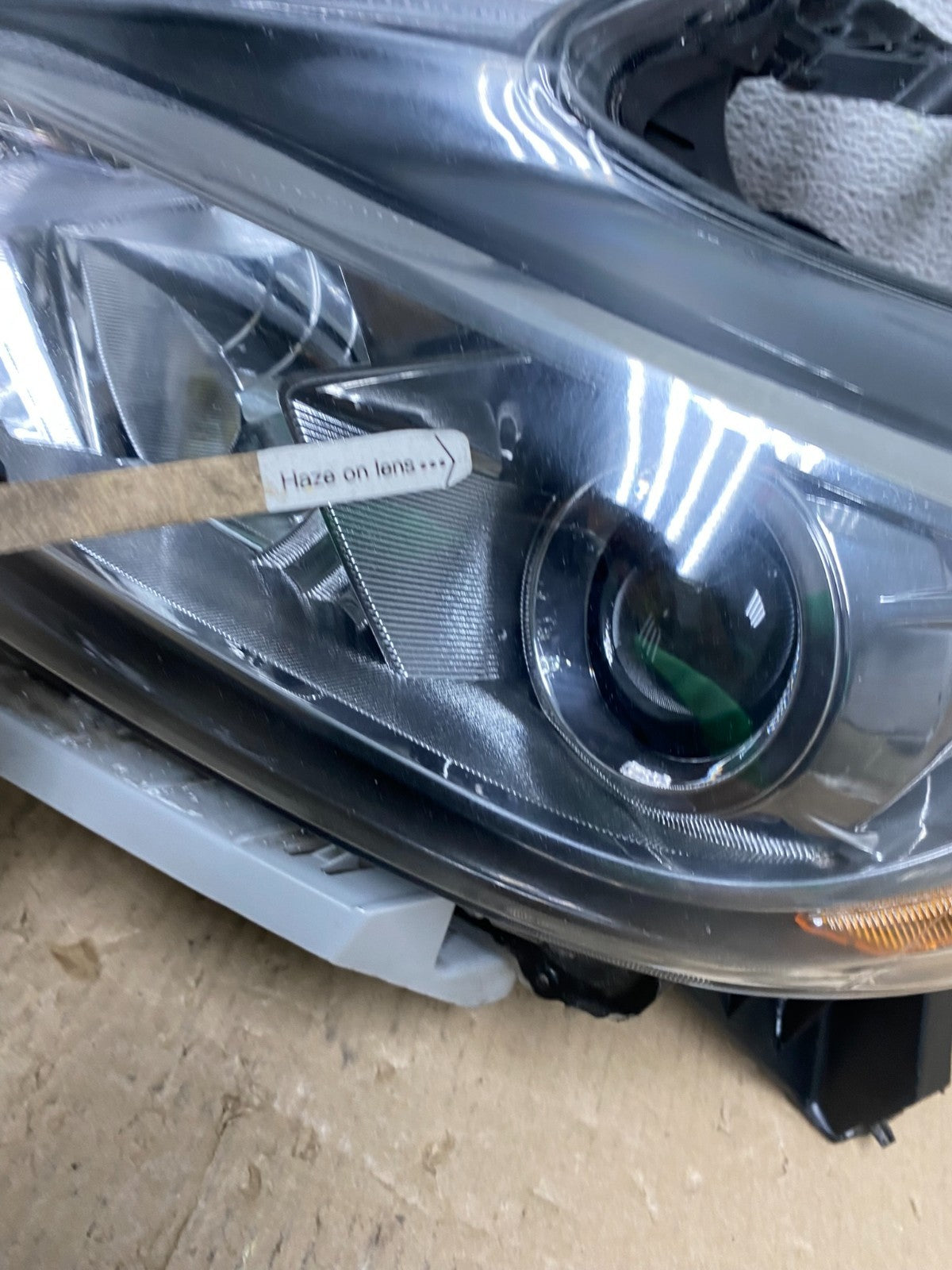 2016 - 2018 Nissan Altima Left Driver LH Halogen Headlight AE7097 DW3