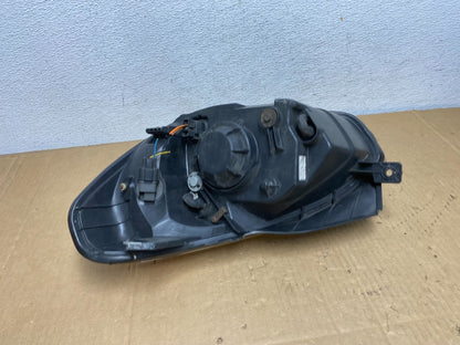 2006 to 2011 Hyundai Accent Sedan Right Passenger Halogen Headlight AD0984 DW5