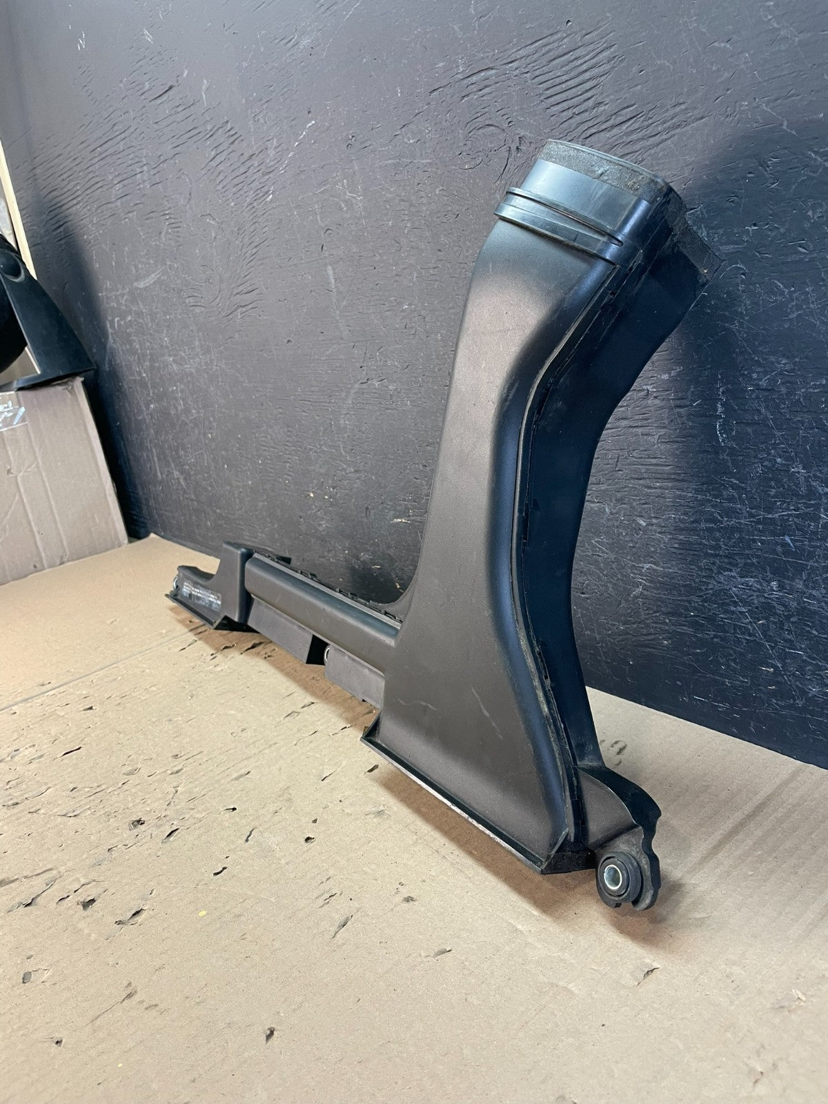 2009 to 2014 Nissan Maxima Upper Air Intake Duct ae0742 DG1