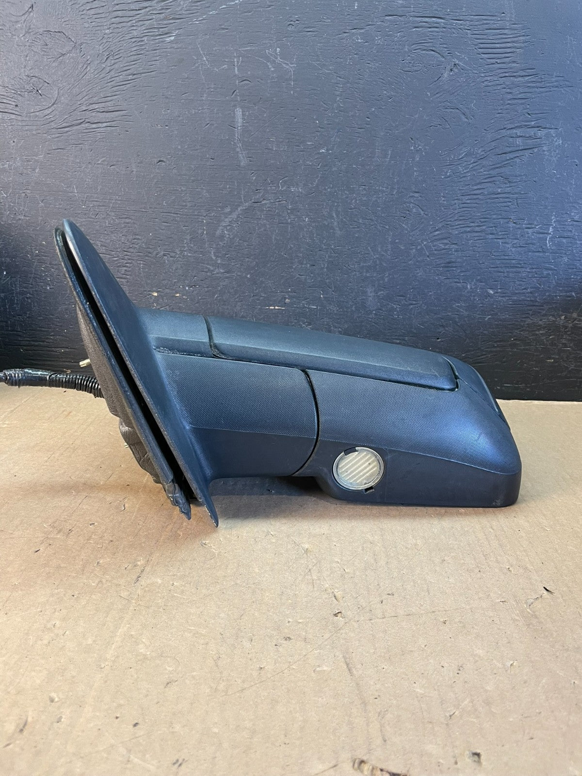 2007-2011 Ford Expedition Left Driver View Door Heated Mirror AD5618 DW3