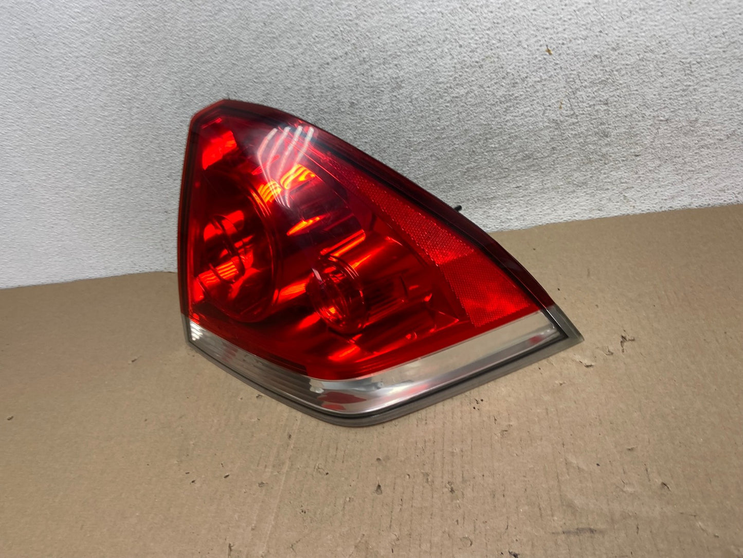 2006 - 2012 Chevrolet Impala Tail Light Right Passenger RH Side AG6878 LK1