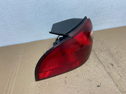 2000 - 2003 Mercury Sable Sedan Left Driver LH Side Tail Light AC7240 LK2