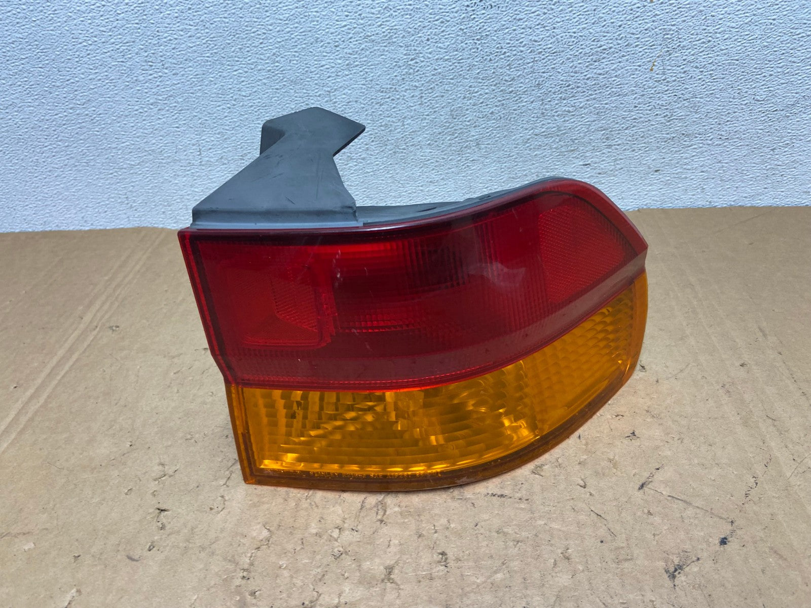 2002 2003 2004 Honda Odyssey Right Passenger Side Tail Light AD3742 LK0