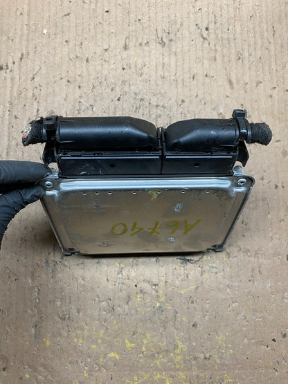 2002 to 2006 Audi A4 3.0L Engine Computer Module ECM 8E1909559B A6740 DG12