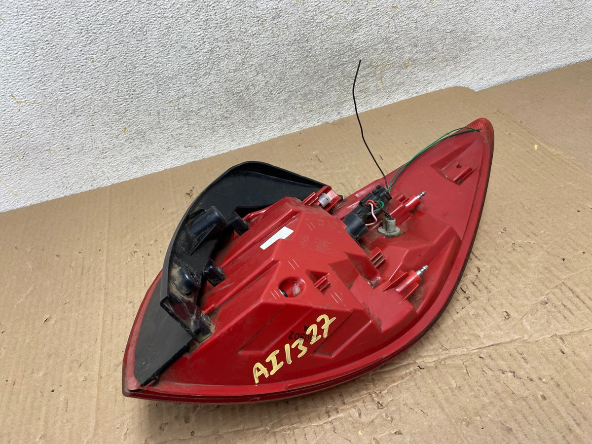 2011 to 2013 Kia Sportage Left Driver LH Side Tail Light AI1327 LK4