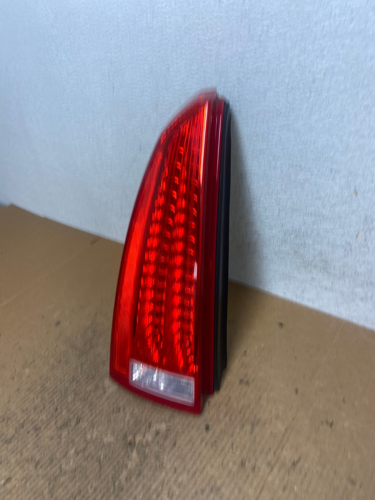 2006 to 2011 Cadillac DTS Left Driver Lh Side LED Tail light AC0160 LK1
