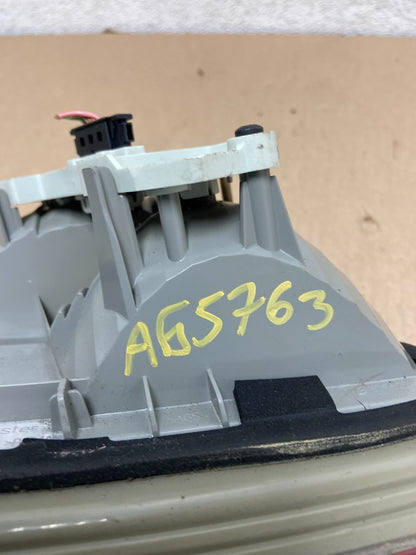 2003-2006 Mercedes E-Class W211 Right Passenger Inner Tail Light AG5763 DW6