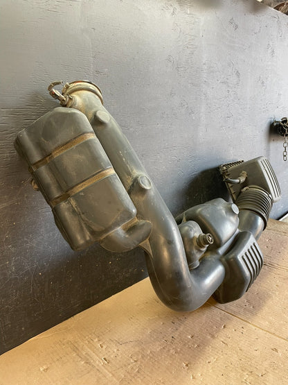 2011 - 2013 Dodge Durango 3.6L Resonator Air Intake Tube AD8607 DG2