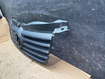 2001 to 2005 Volkswagen Passat Front Upper Grill Grille Oem s5736 DG1