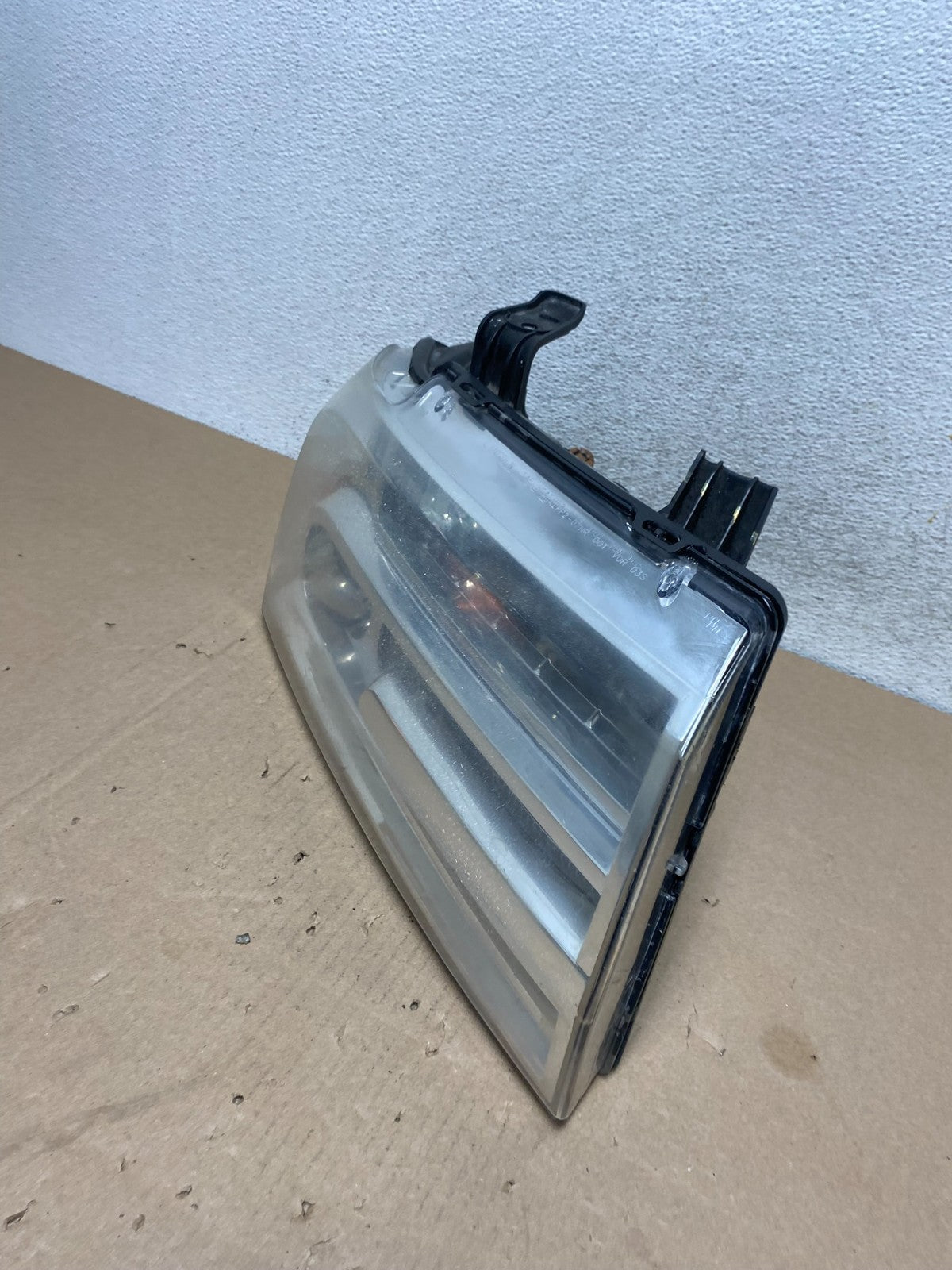 2007-2014 Lincoln Navigator Right Passenger RH Xenon HID Headlight AG6682 DW1