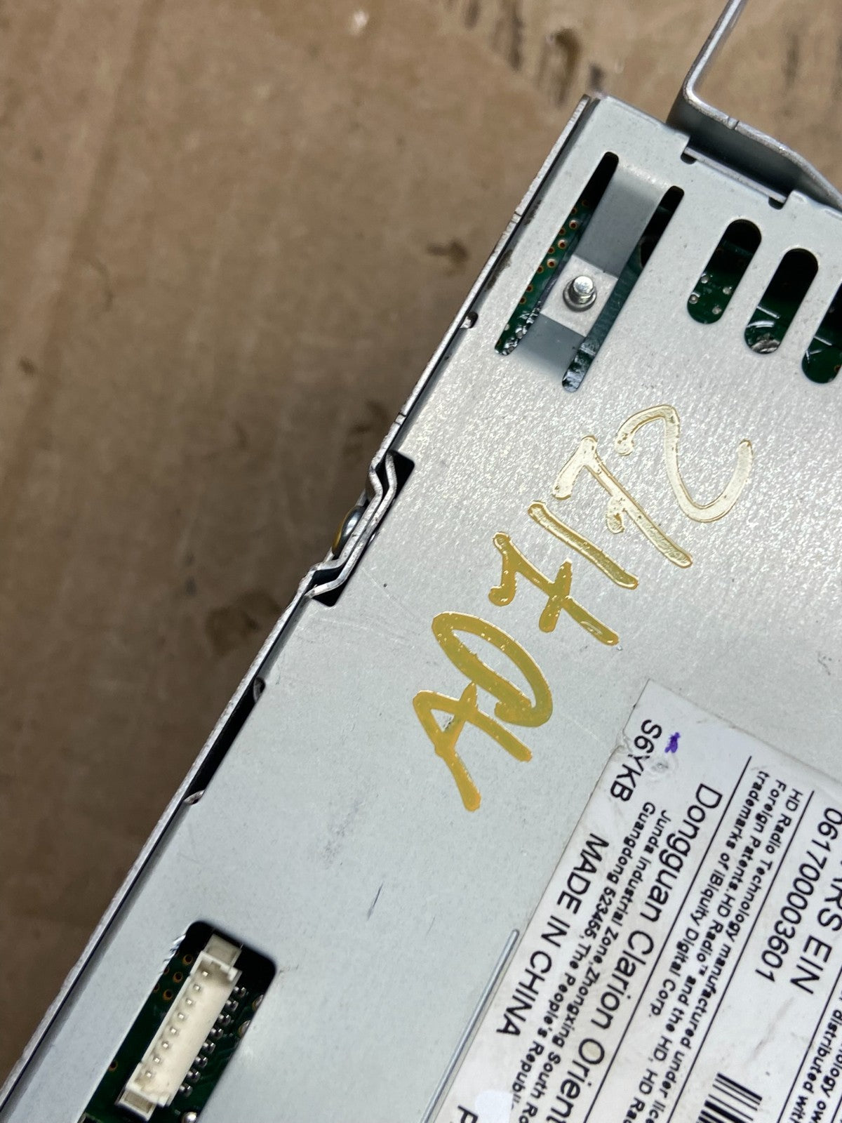 2013 to 2014 Ford Edge AM/FM Radio Reciever AD7172 DG6