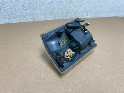 Navistar International NOS Front LH Parking Lamp Turn Signal Light Lens O7598 PS4