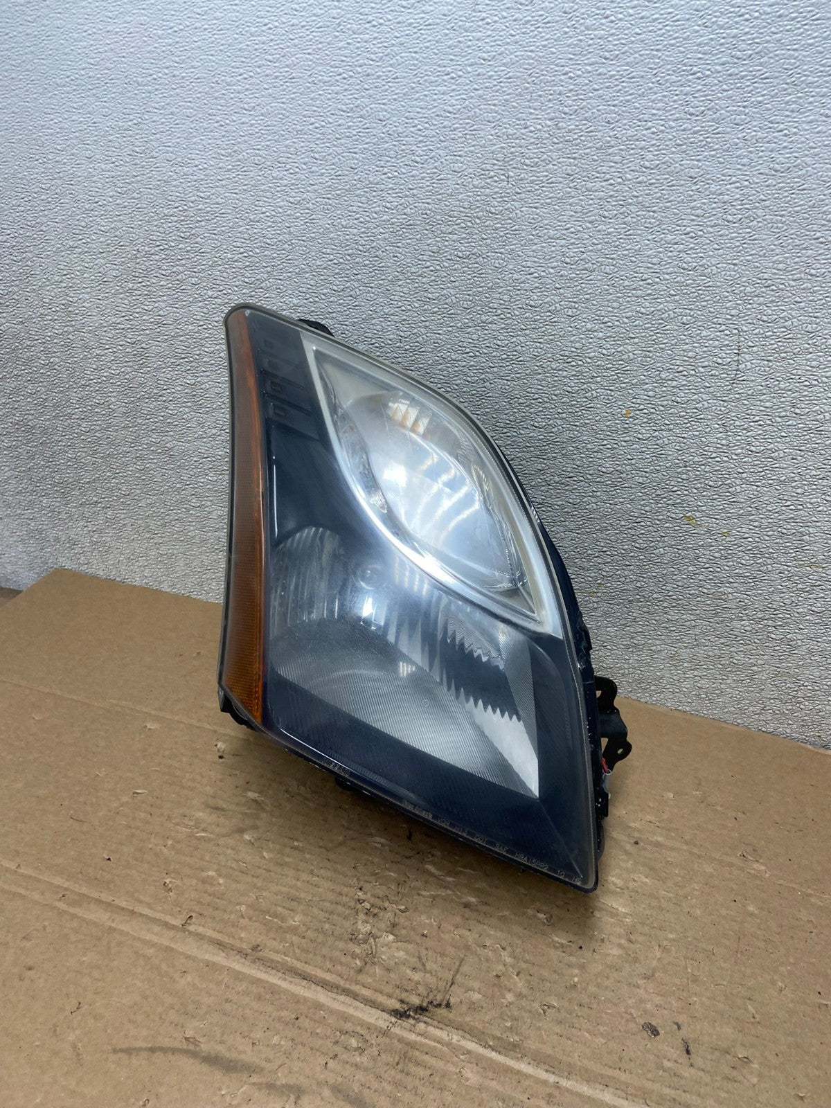 2010 2011 2012 Nissan Sentra Halogen Right Passenger Black Headlight AB4639 DW0