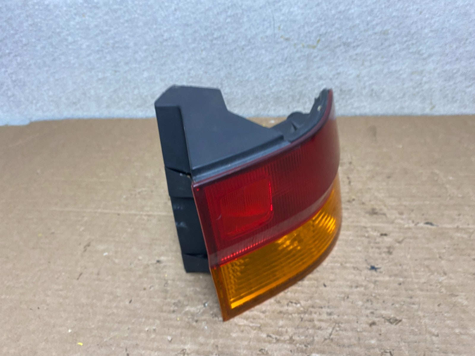 2002 2003 2004 Honda Odyssey Right Passenger Side Tail Light DEPO Z3016 PS2