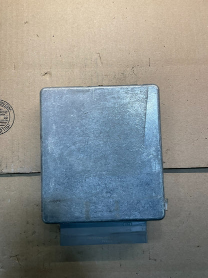2004 Ford Van E250 4.6L Engine Control Module Unit ECU V6704  DG2