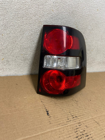2006 to 2010 Ford Explorer Right Passenger Side Tail light AH4034 LK1