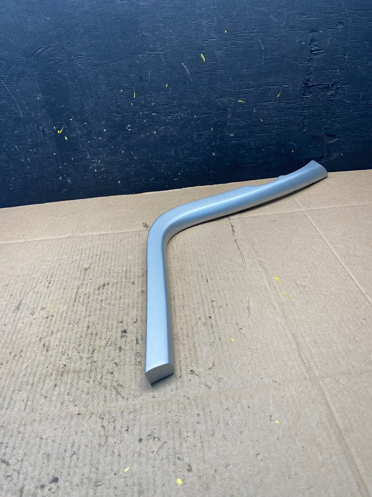 2011 to 2014 Ford Edge Left Driver LH Side Trim Panel Bezel r6132 DG2