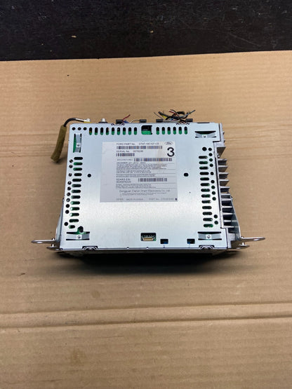 2013 to 2014 Ford Edge AM/FM Radio CD Player Reciever AE4701 DG4