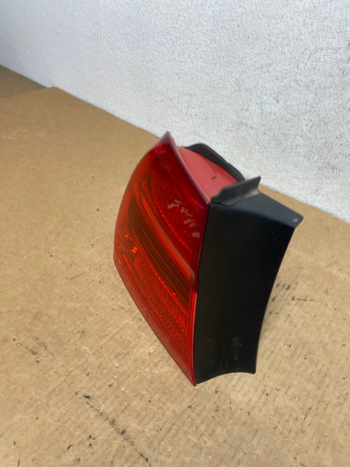 2006 2007 2008 BMW 328i 3 Series Left Driver Lh Side Tail Light AD4709 LK1