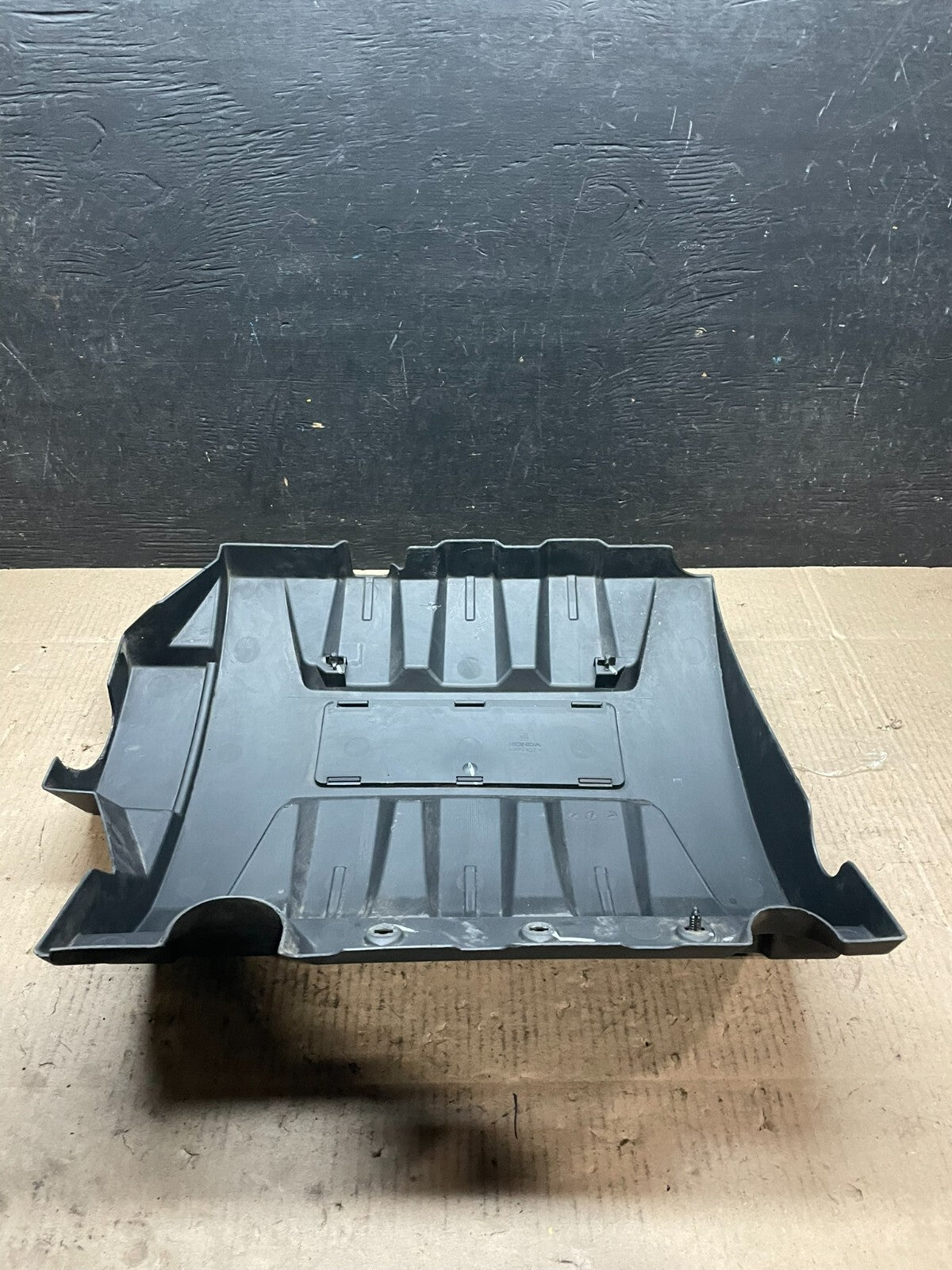 2006 to 2008 Honda Pilot Black Engine Cover OEM 3.5L I7770 DG4