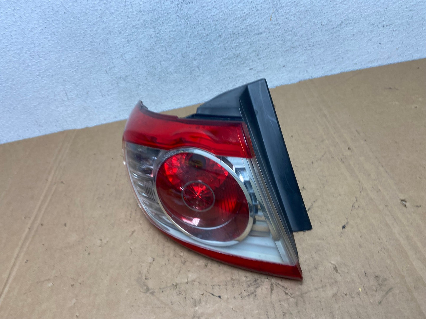 2010 to 2012 Hyundai Santa Fe Left Driver Side LH Tail Light AD3122 LK1