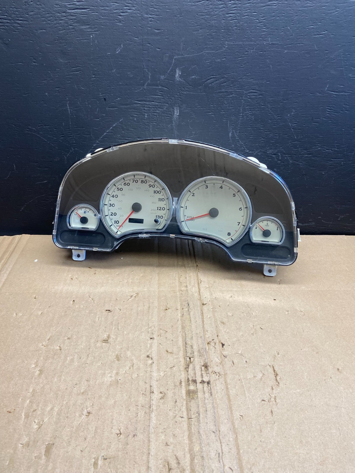 2006 - 2007 Saturn Vue Speedometer Cluster Gauge Oem AB8892 DG0