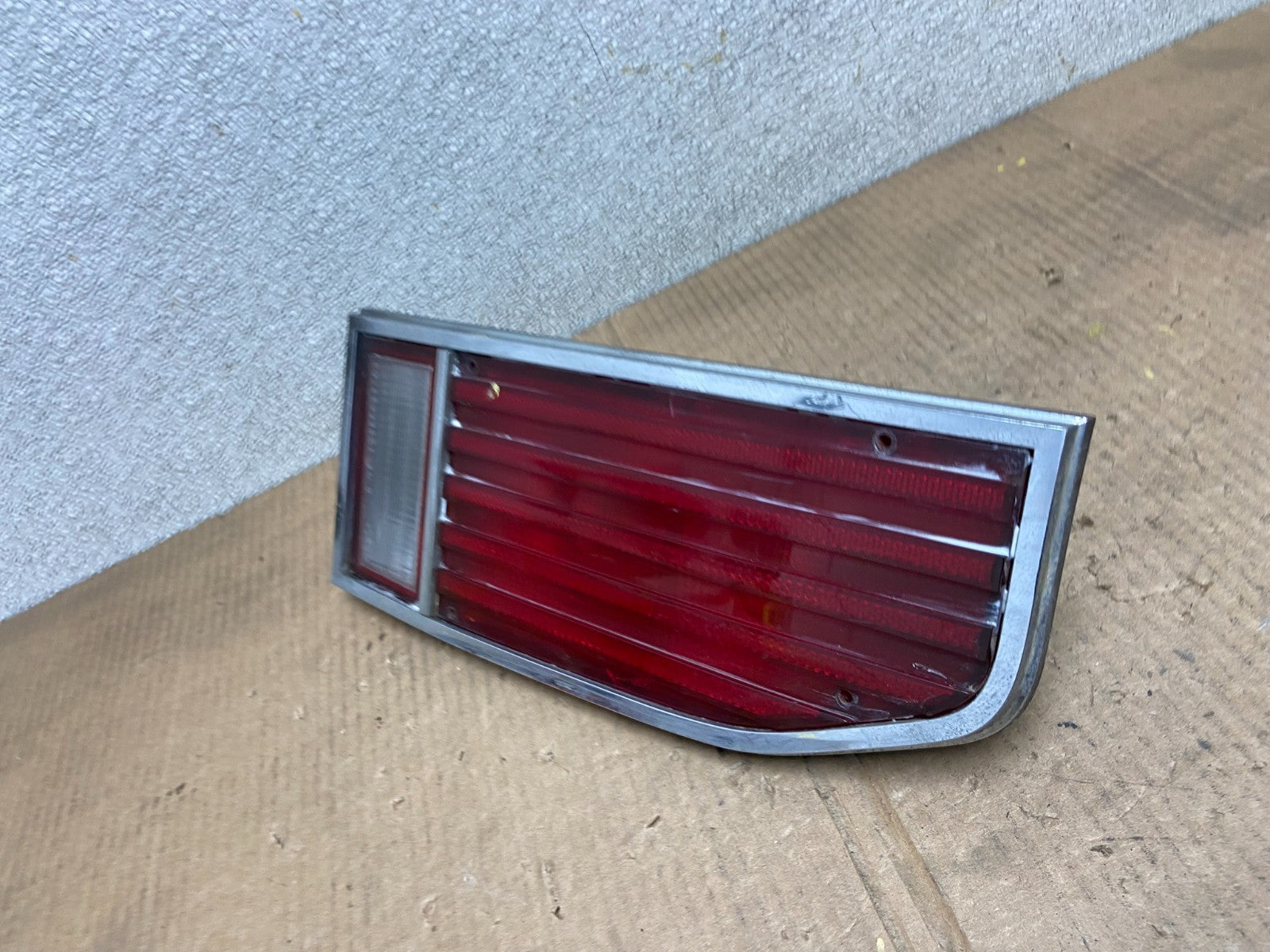 1979 - 1991 Ford LTD Country Squire Wagon Right Passenger Tail Light AA6355 DG1