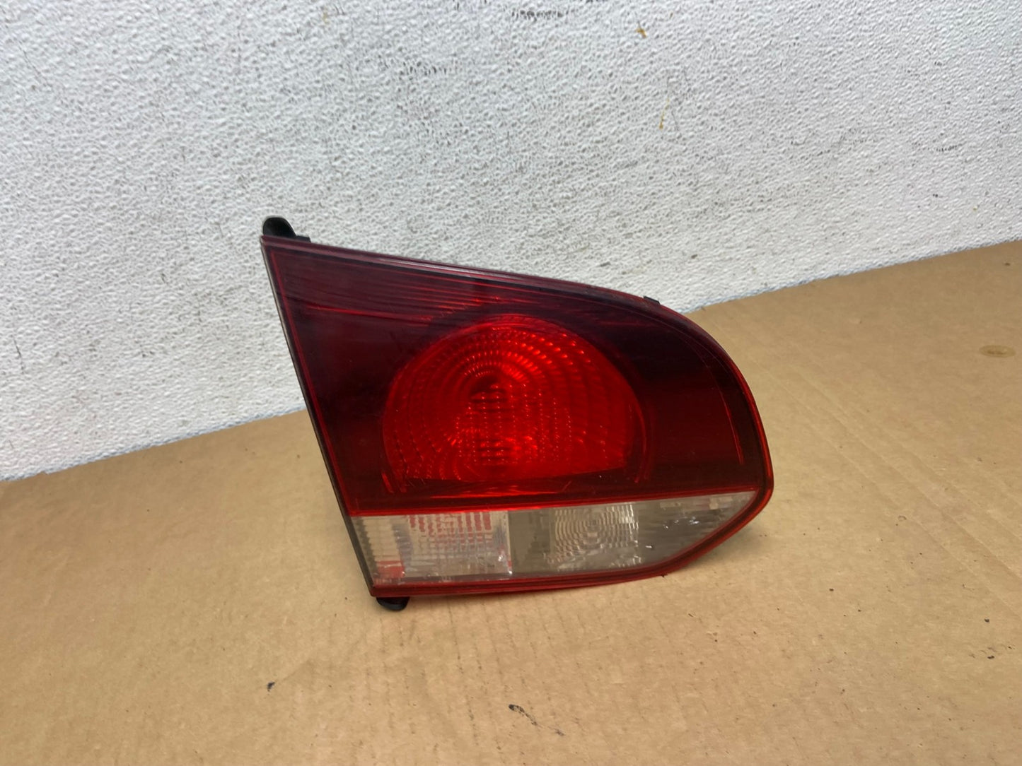 2010 to 2014 Volkswagen Golf GTI Left Lh Inner Tail Light AD2594 LK0