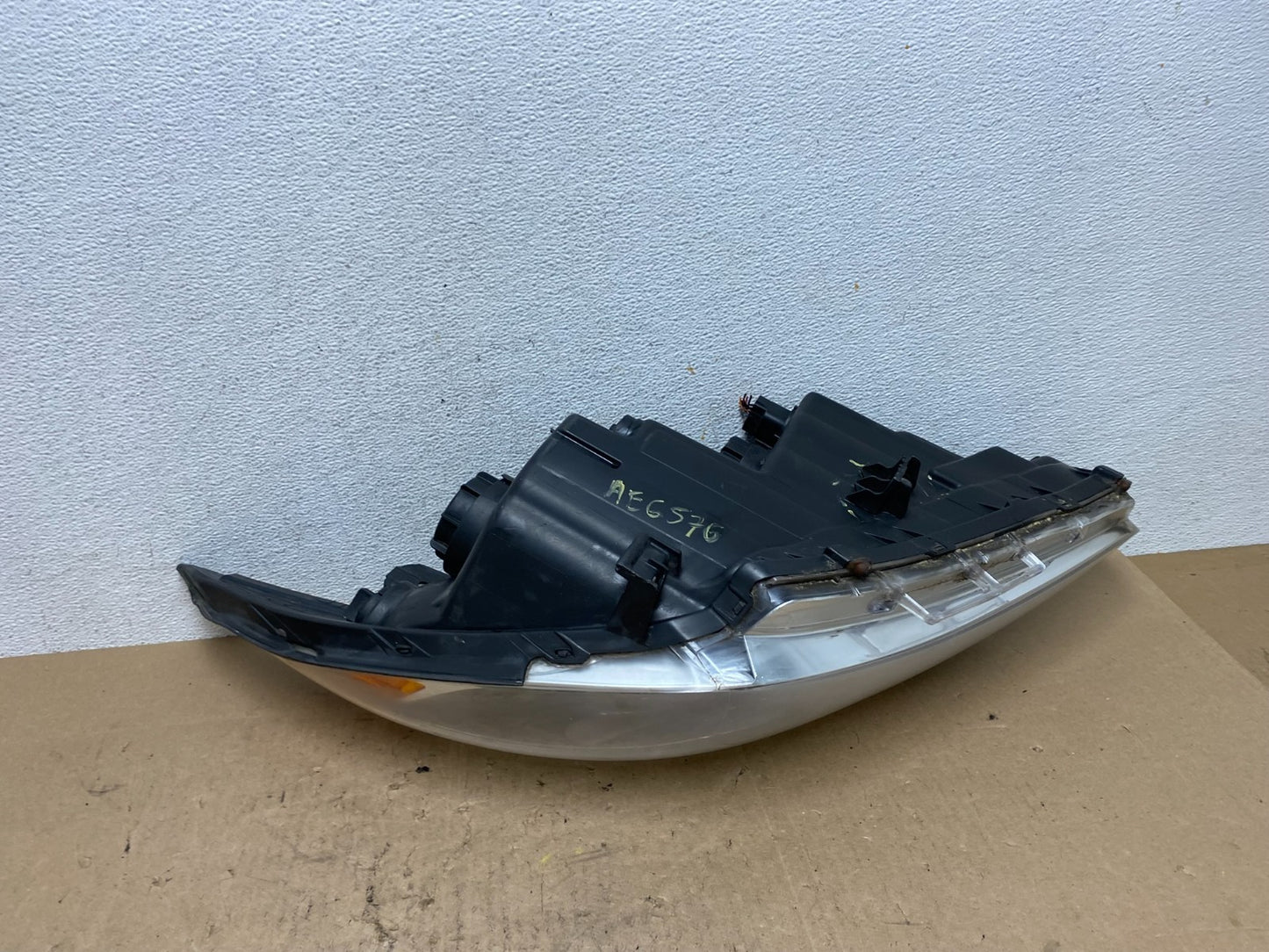 2011 - 2014 Hyundai Sonata Left Driver Lh Side Headlight Halogen AE6576 DW8