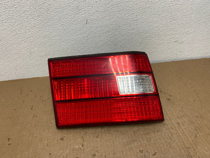 1998 1999 2000 Lexus LS400 Left Driver LH Side Inner Tail Light OEM AB6729 LK0