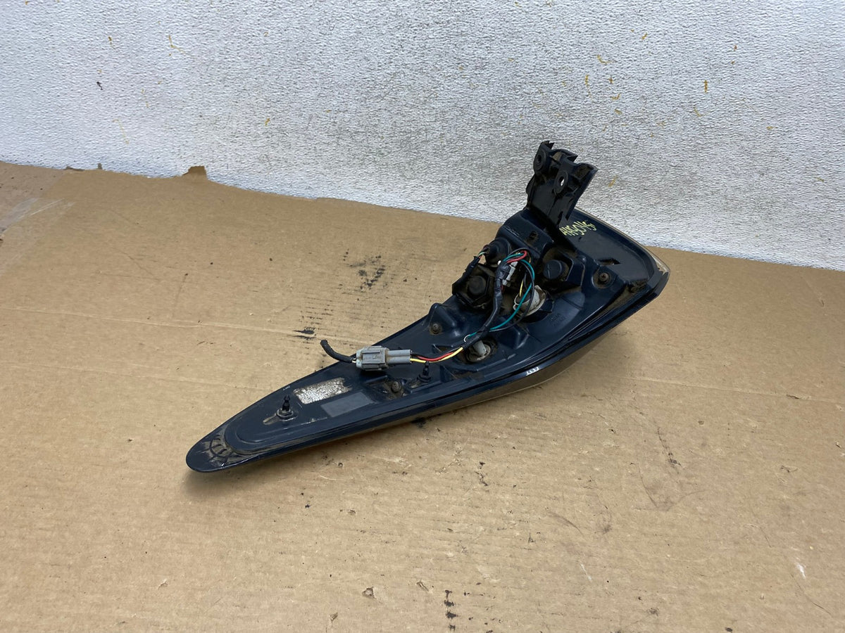 2015 to 2018 Nissan Murano Left Driver Lh Side Tail Light AH8045 LK4
