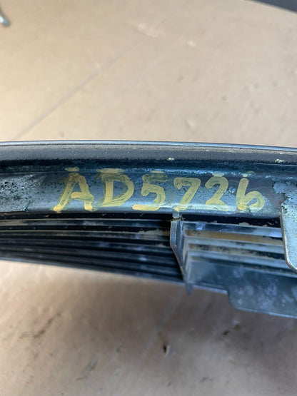2005 to 2006 Lexus ES330 Front Bumper Upper Grille Grill AD57266