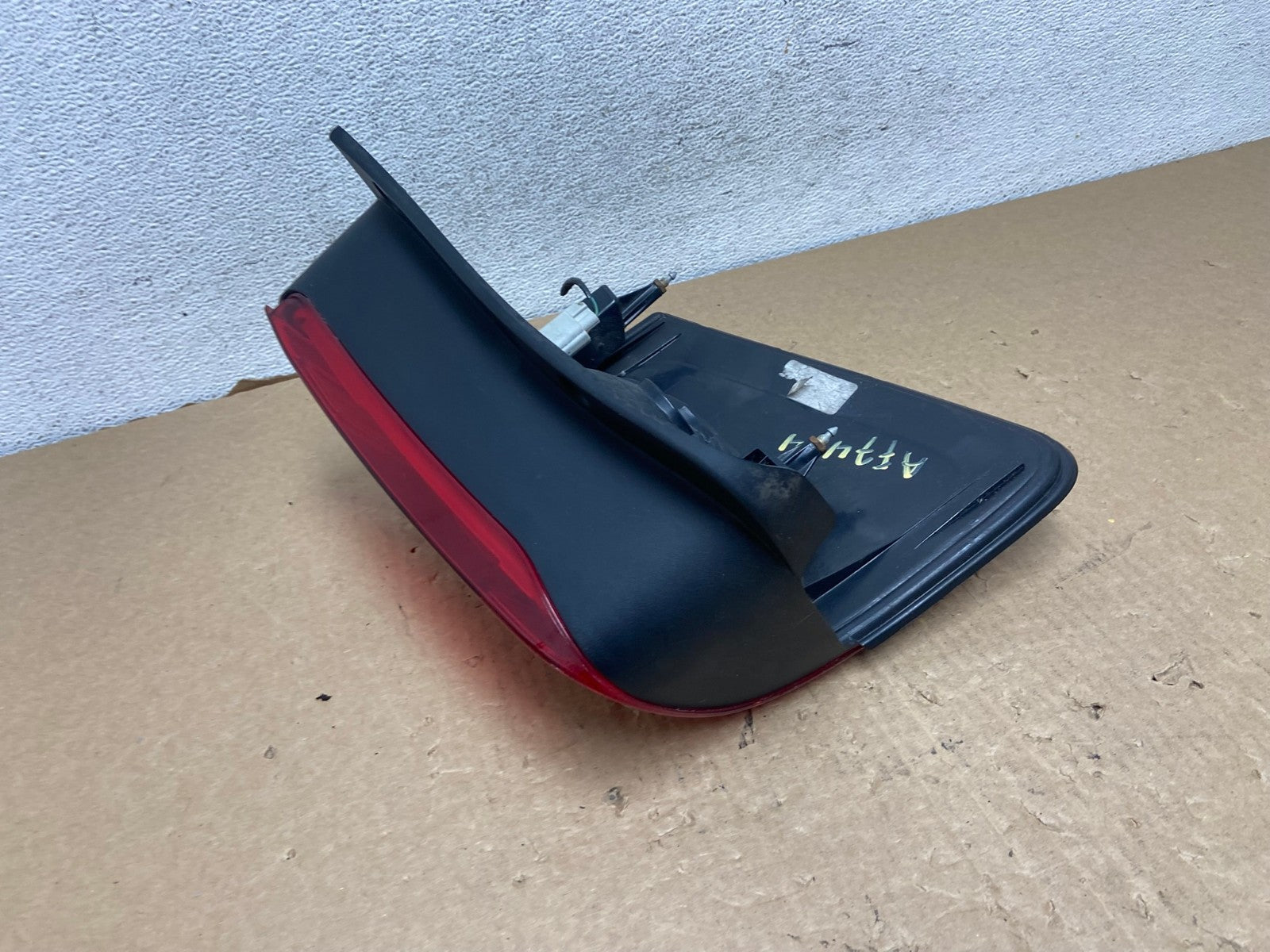 2008 to 2012 Ford Escape Right Passenger RH Side Tail Light AF7464 LK3
