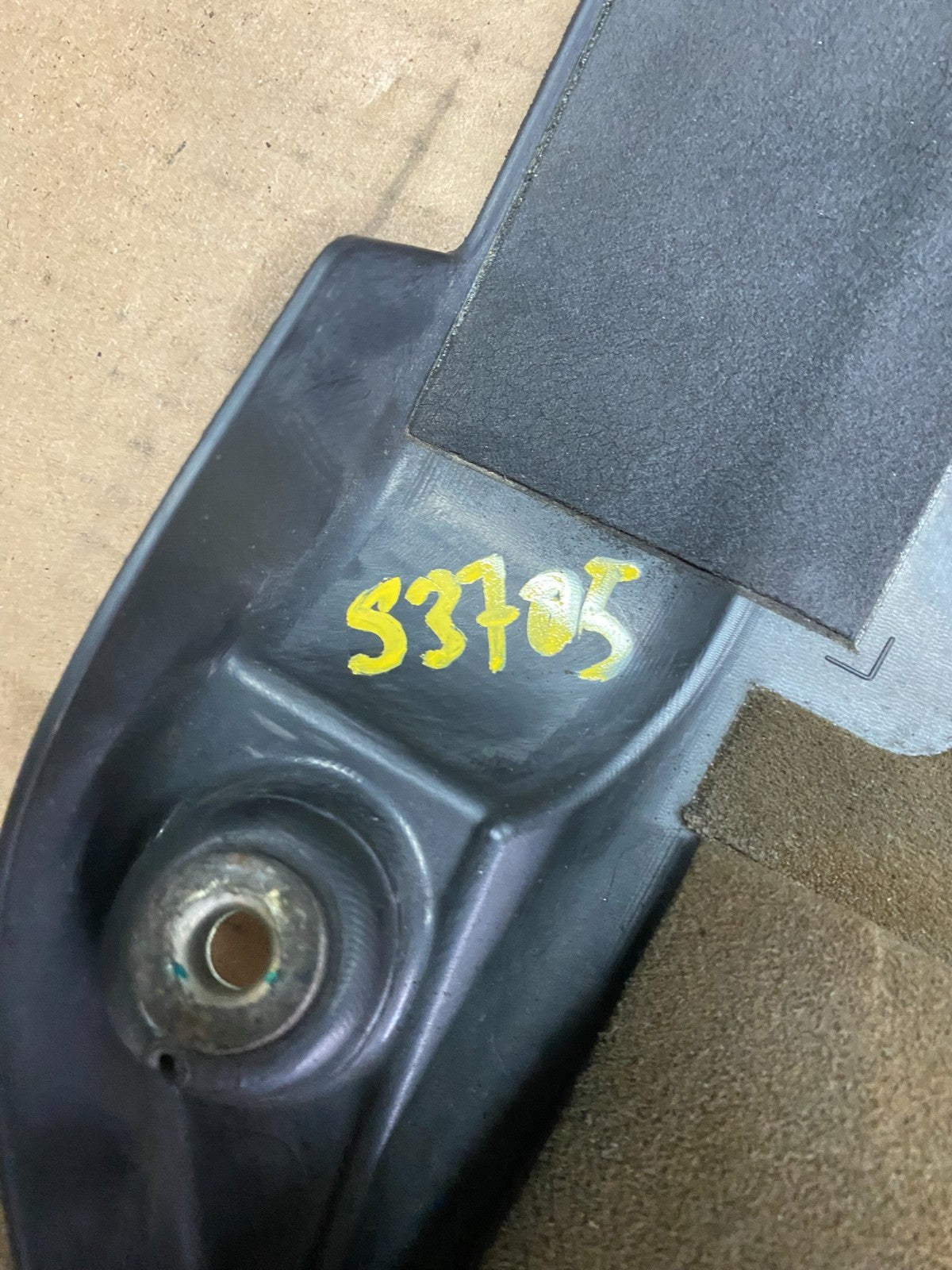 2007 to 2013 Nissan Altima 2.5 L Engine Cover s3705 DG9