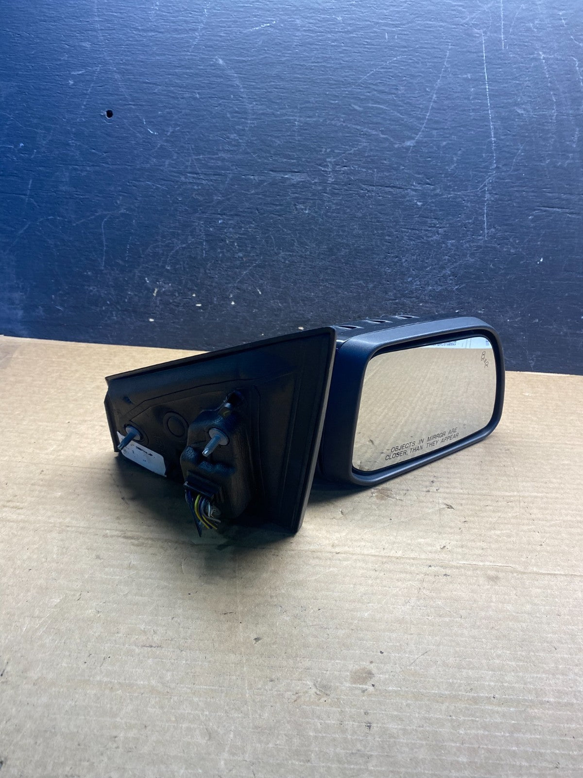 2011 to 2014 Ford Edge Right Passenger View Door Heated Mirror AF7557 DG8