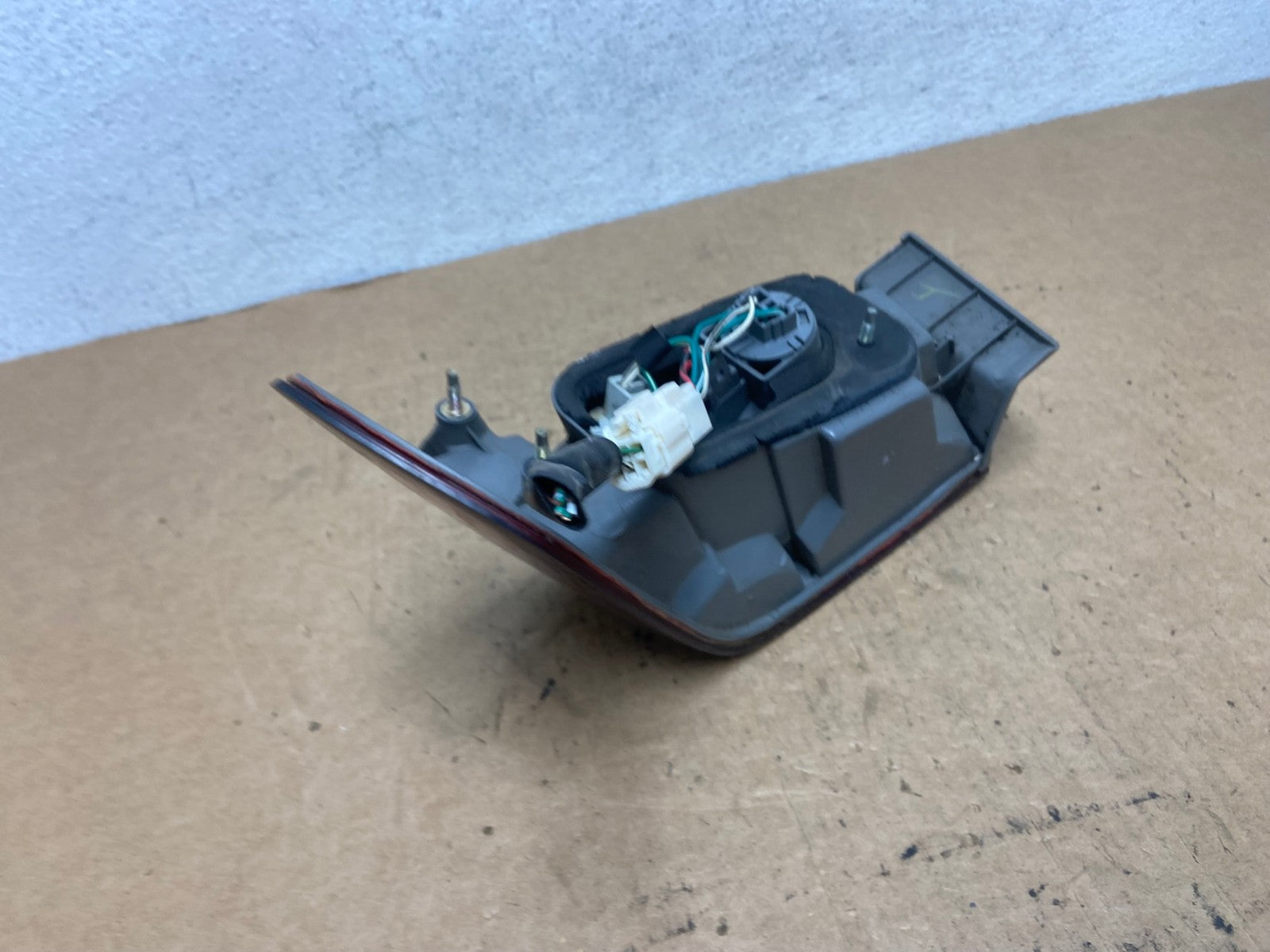 1997 1998 1999 Toyota Camry Tail Light Left Driver Rh Side AD5188 LK3