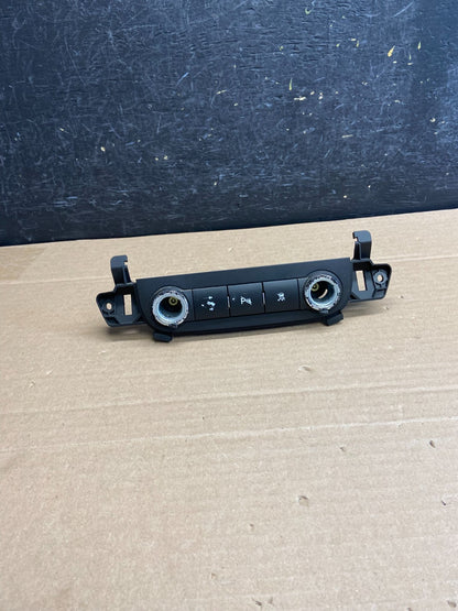 2007 - 2014 Chevrolet Tahoe Yukon Pedal Traction Control Switch ag5055 DG0