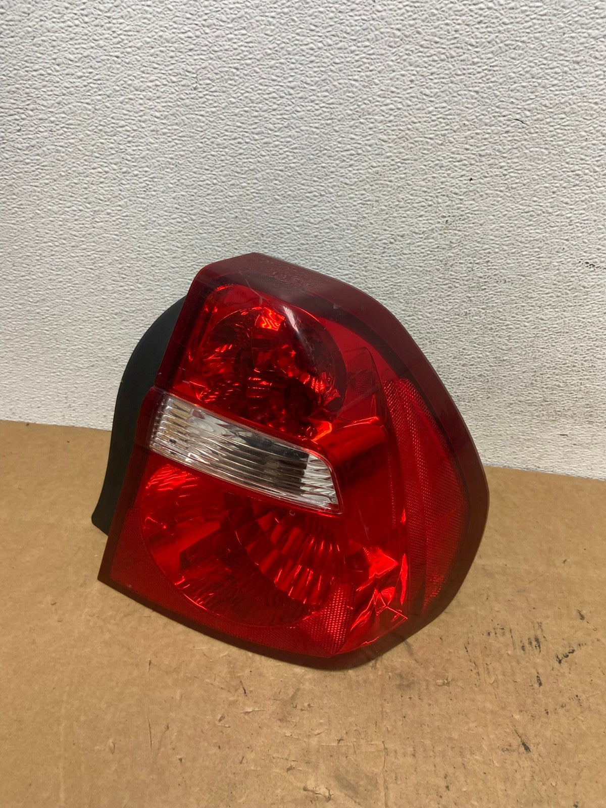 2004 to 2008 Chevrolet Malibu Right Passenger Rh Side Tail Light AD4805 LK0