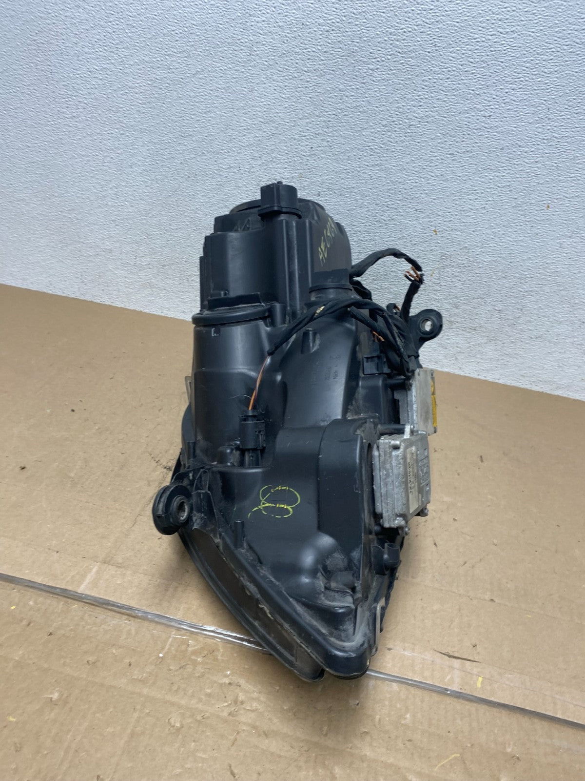 2007 to 2009 Mercedes GL-Class GL450 Right Passenger Xenon Headlight AE6869 DW8