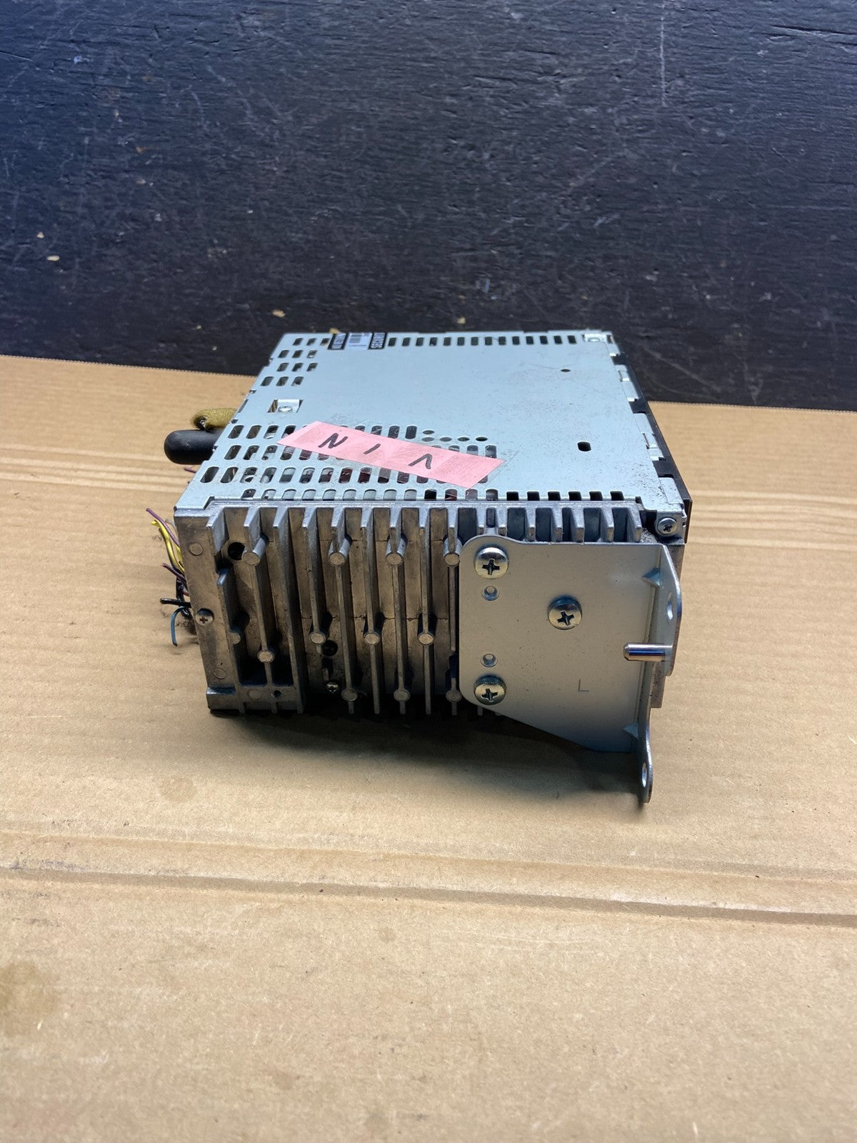 2013 to 2014 Ford Edge AM/FM Radio CD Player Reciever AE4701 DG2