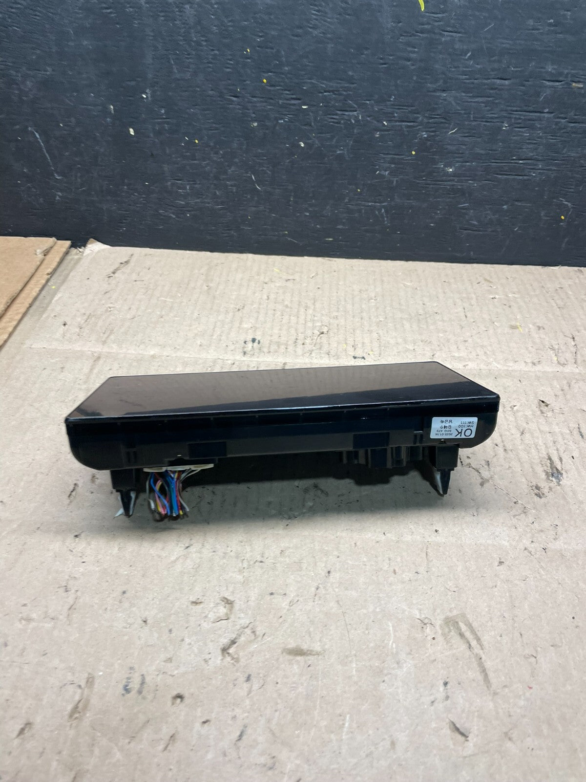 2022 to 2023 Hyundai Tucson Speedometer Cluster Gauge L1727 DG4