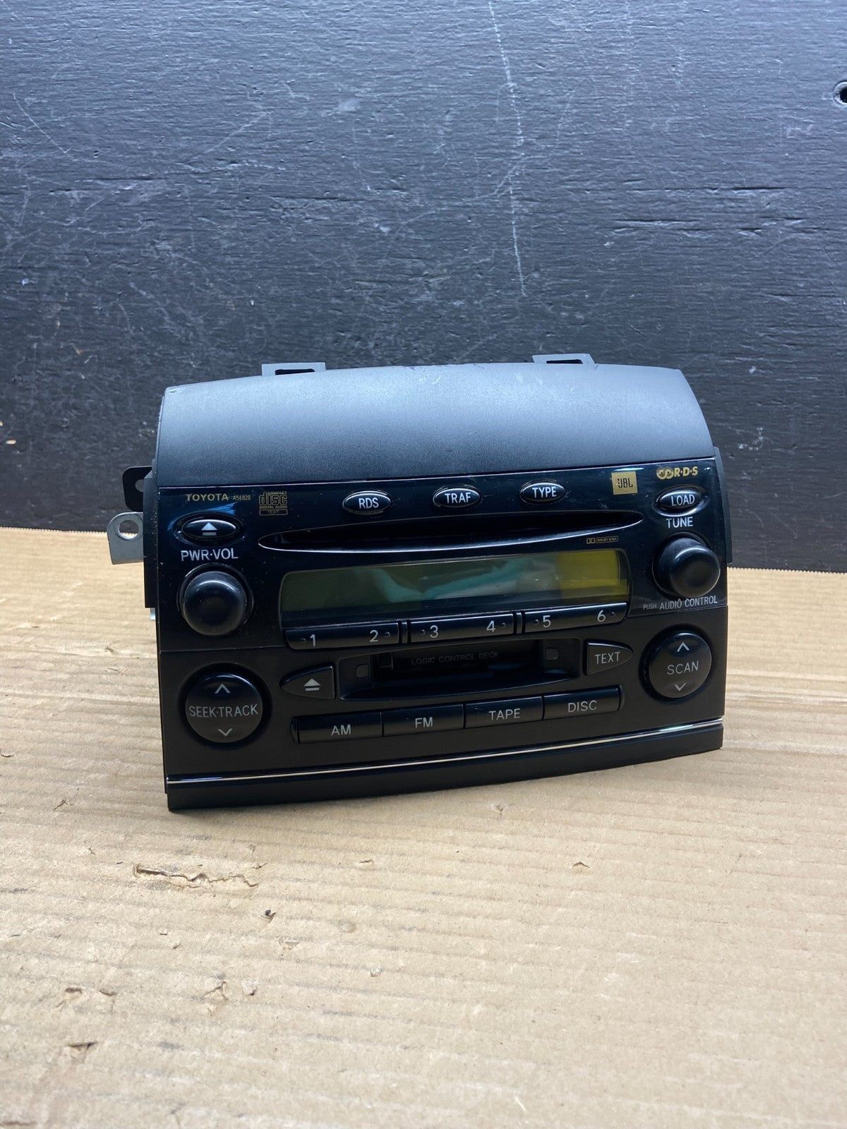 2004 to 2010 Toyota Sienna AM FM CD WMA Mp3 Radio Receiver AE4539 DG0