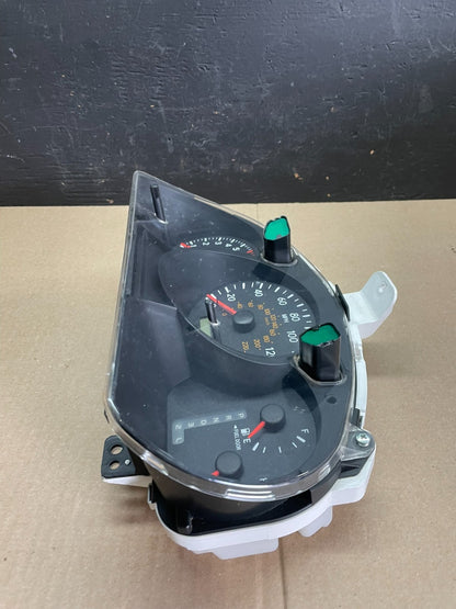 2004 to 2007 Toyota Highlander Speedometer Insrument Gauge Cluster AB7825 DG5