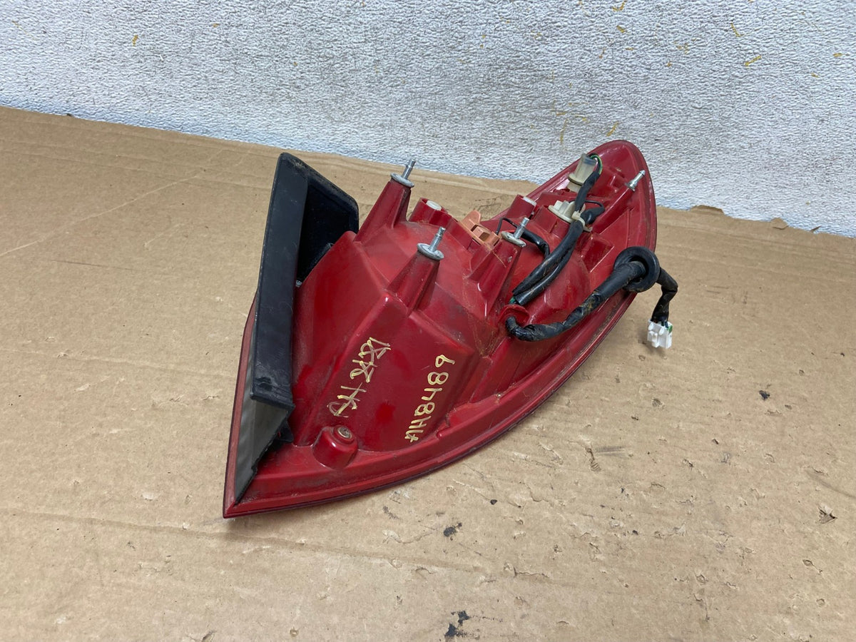 2007 - 2009 Hyundai Santa Fe Left Driver LH Side Tail Light AH8489 LK6