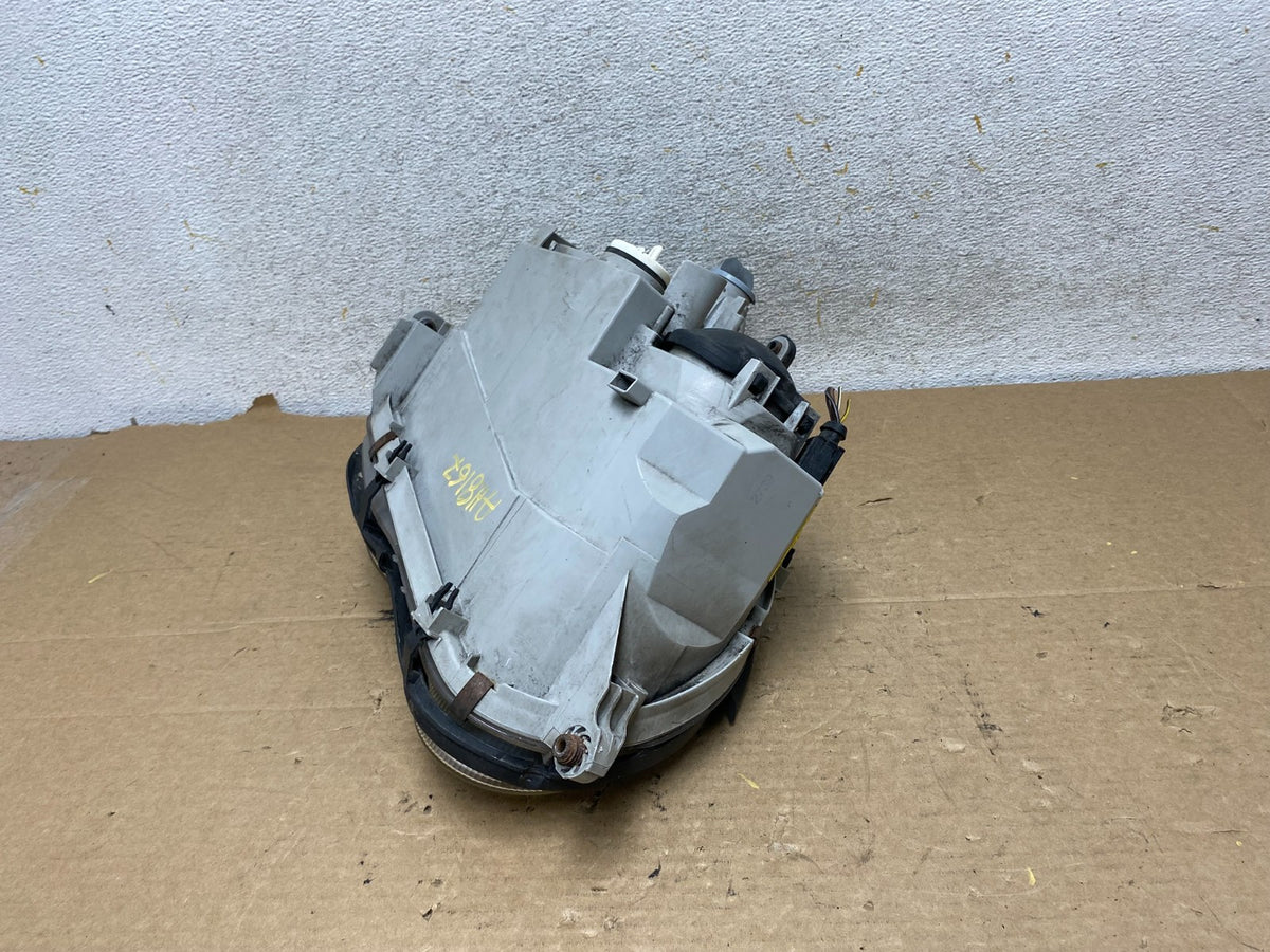 2005 to 2007 Mercedes-Benz C-Class Left Driver LH Side Headlight AH8167 DW7