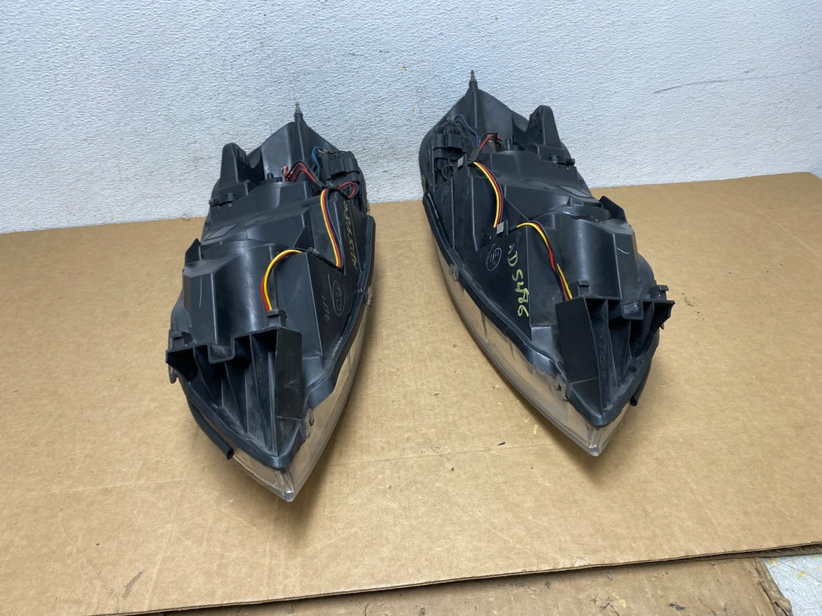 2006 - 2013 Chevrolet Impala Left+Right Set Headlights Halogen AD5486 DW10