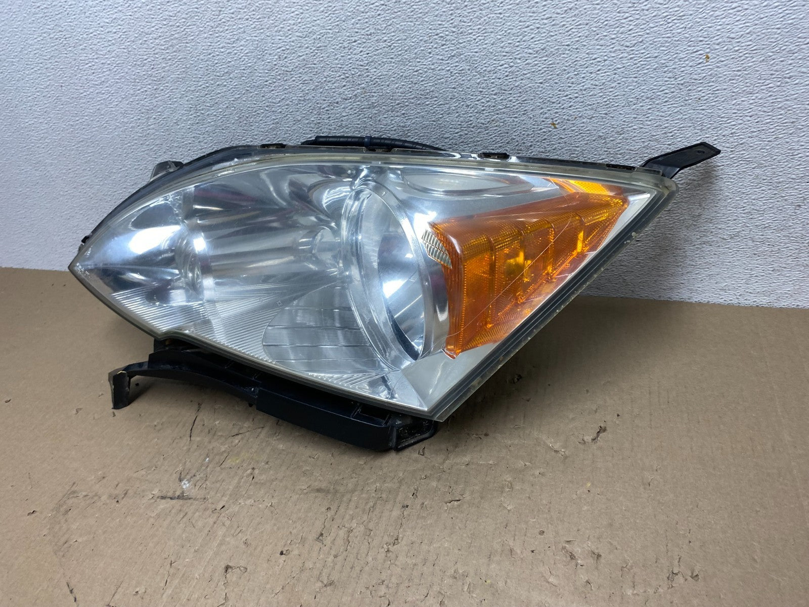 2007 to 2011 Honda CR-V Crv Left Driver LH Side Headlight Halogen AG7005 DW1